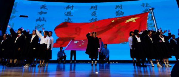 这是警察